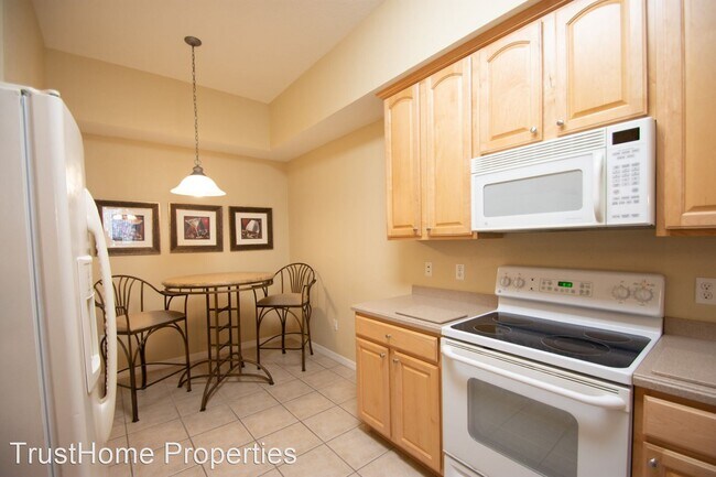 Building Photo - 2 br, 2 bath House - 9416 Myrtle Creek Lan...