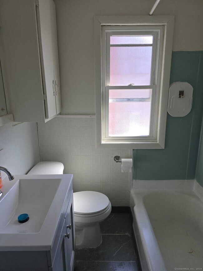 Building Photo - 26 Judson Ave