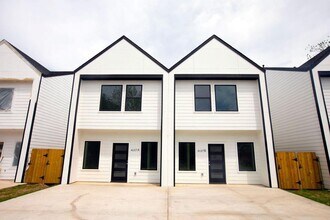 Building Photo - 4137 Mallow St