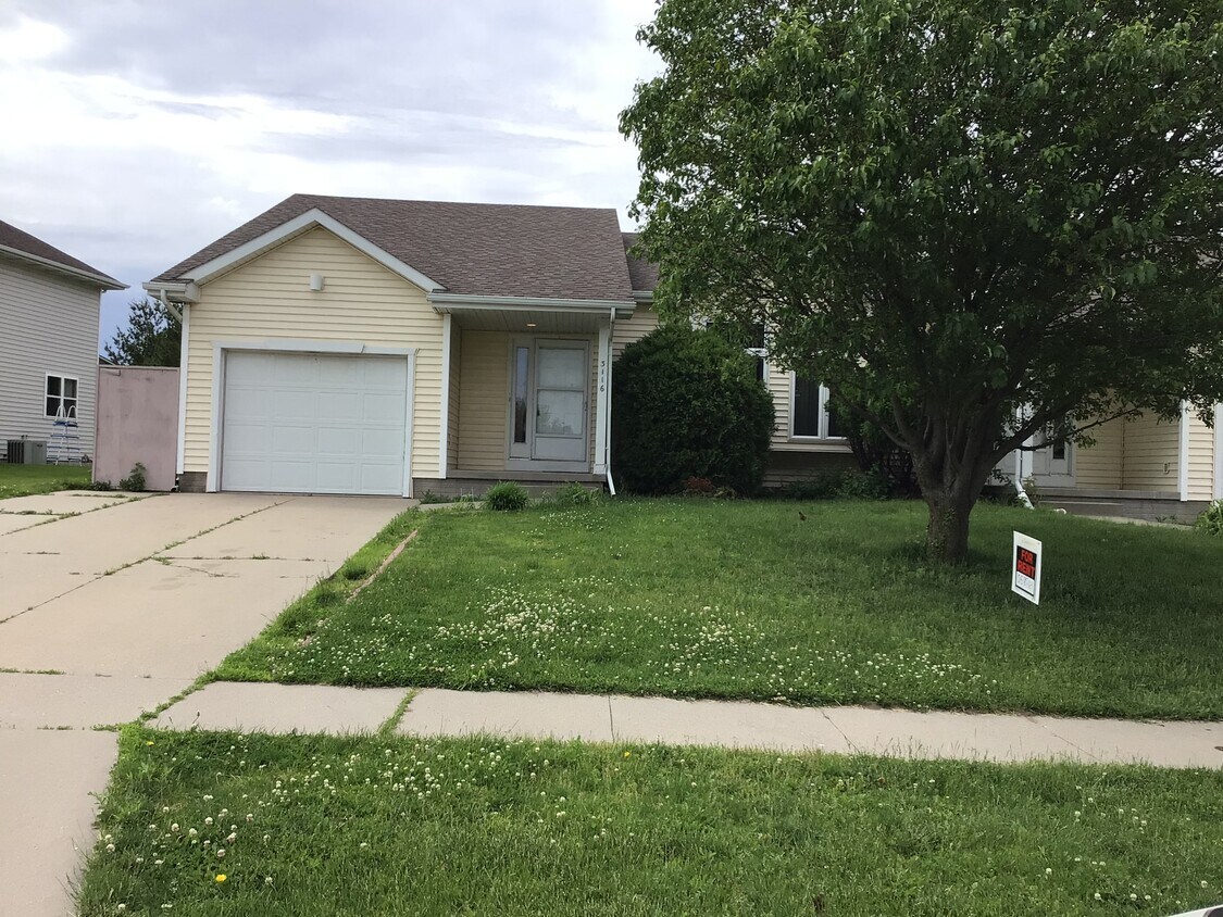 3116 SE Grant St, Ankeny, IA 50021 Townhome Rentals in Ankeny IA