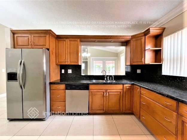Building Photo - 15548 SW 138th Pl