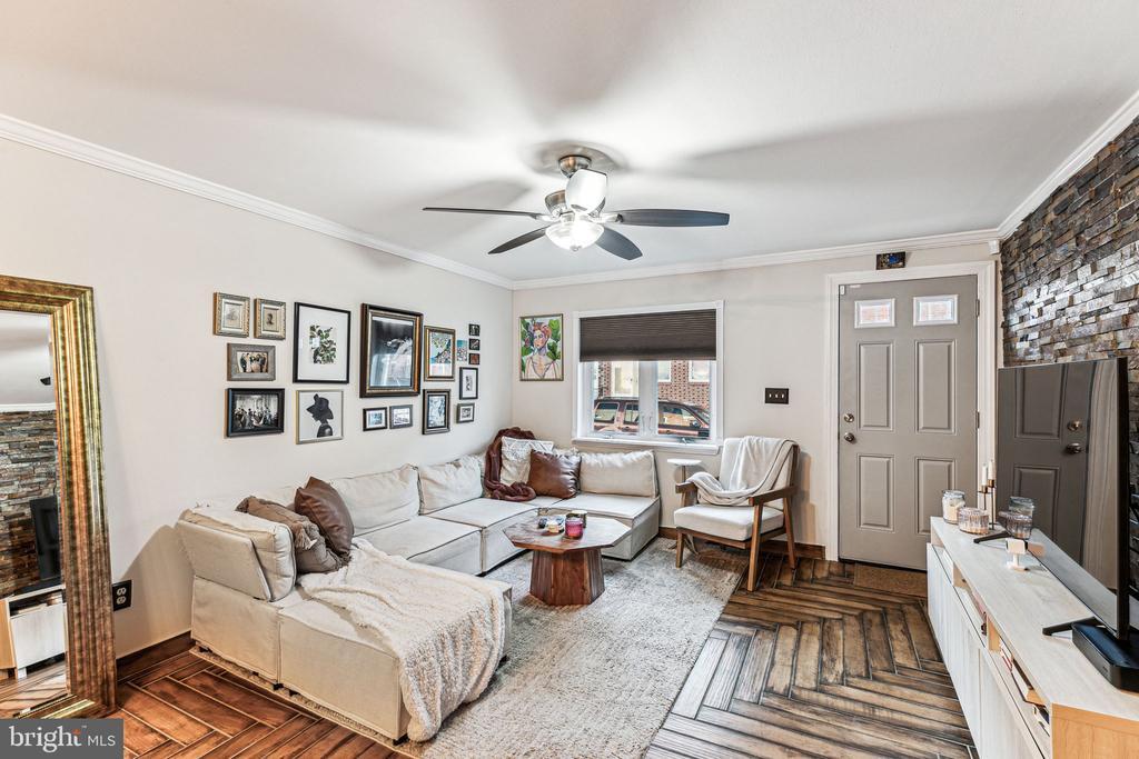 Foto principal - 2543 S Warnock St