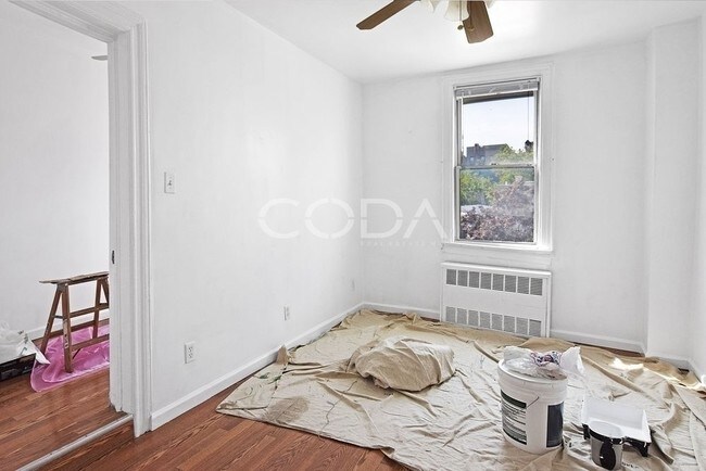 Building Photo - 72 Skillman Ave