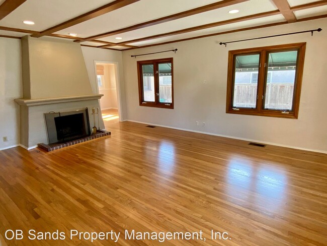 Building Photo - 3 br, 2 bath House - 3404 Freeman St
