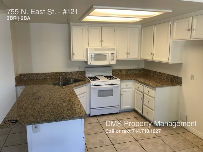 Foto del edificio - 755 N East St