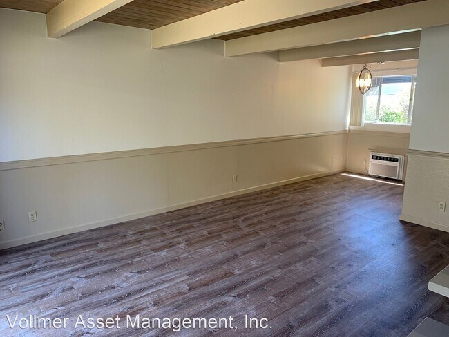 Building Photo - 363 Diablo Rd