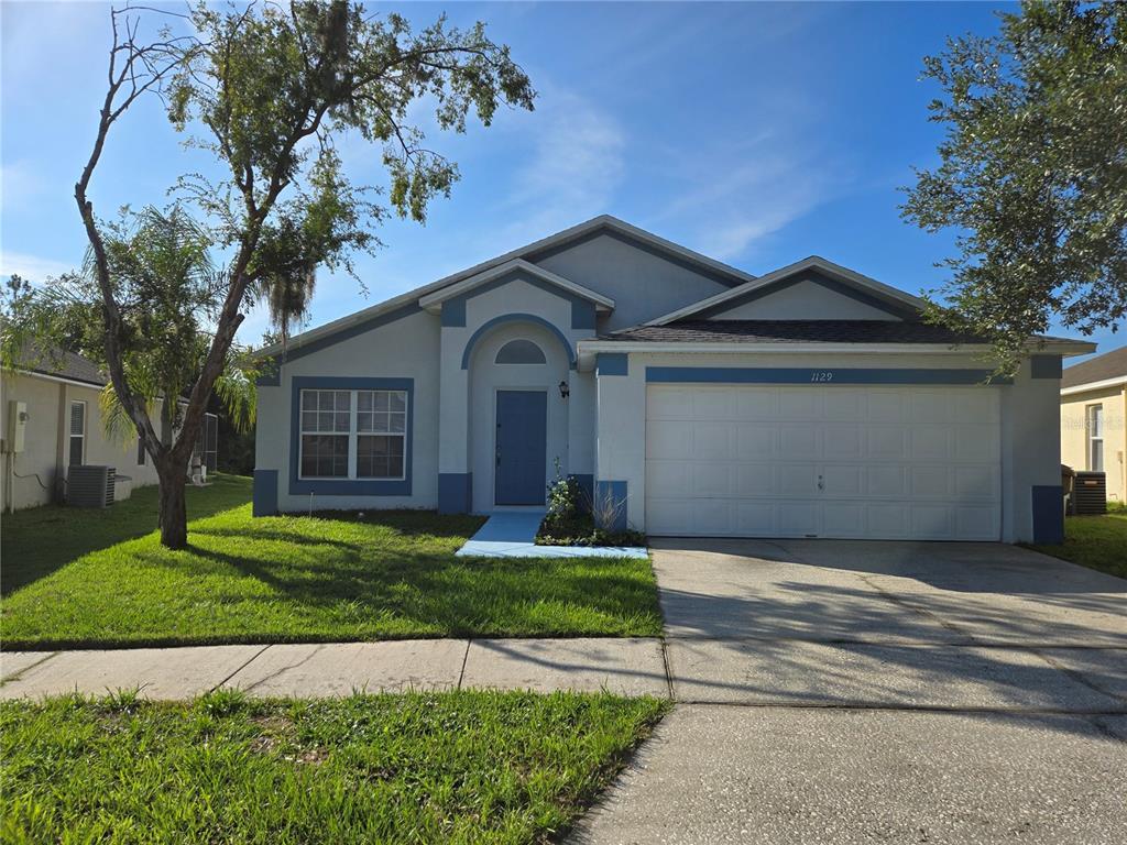 Foto principal - 1129 Winding Water Way
