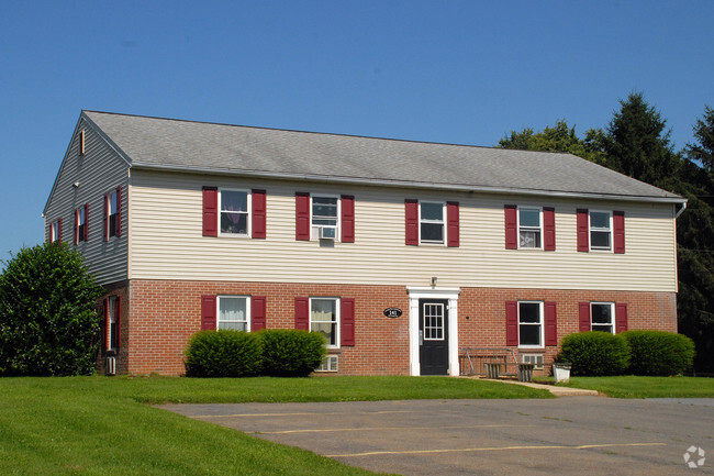 Foto del edificio - Cottage Place & Charlotte Place Apartments