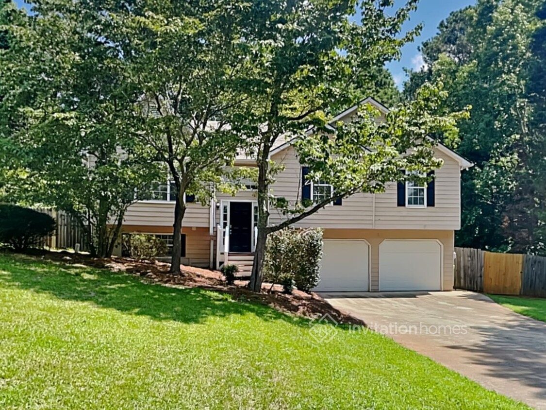 Primary Photo - 158 Emerald Pines Dr