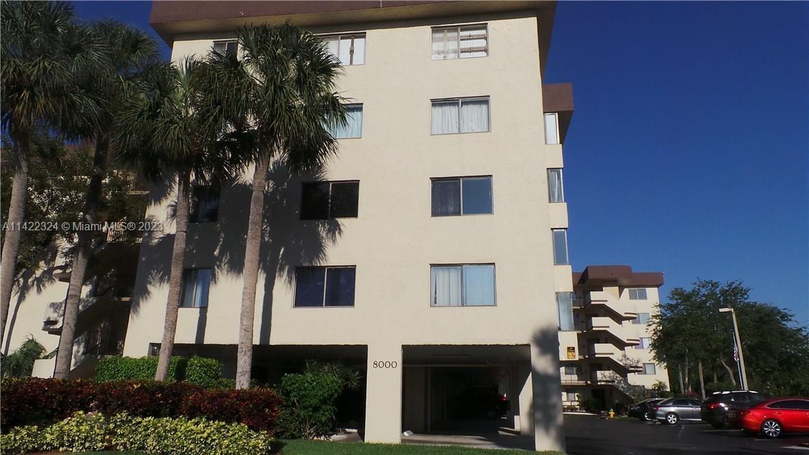 Primary Photo - 8000 Hampton Blvd