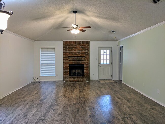 Building Photo - 9008 Topperwind Ct