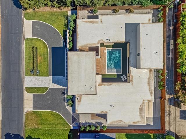 Building Photo - 5820 Northmoor Dr