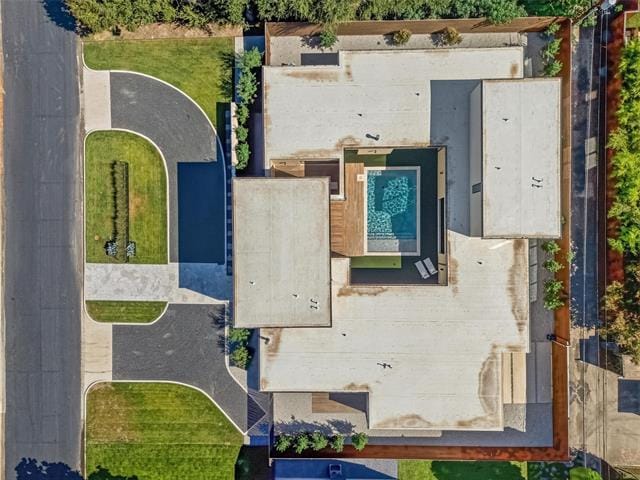 Foto del edificio - 5820 Northmoor Dr