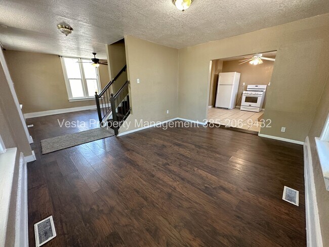 Foto del edificio - 2071 Jefferson Ave