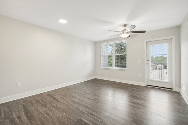 Building Photo - Residences at Hoffman