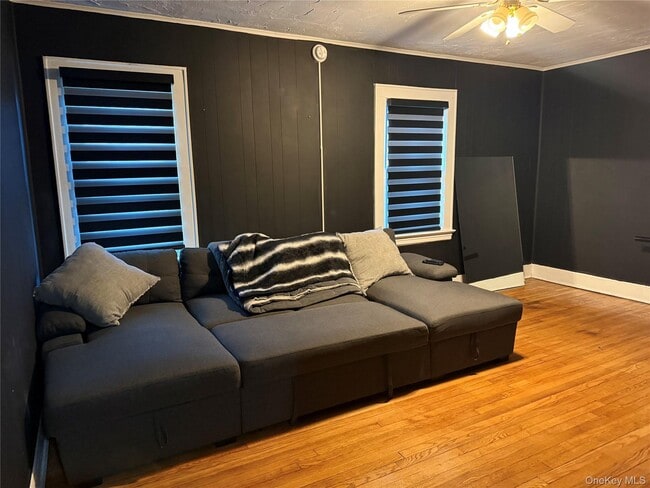 Building Photo - 50 The Crescent