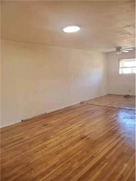 Building Photo - 1641 Pontenova Ave