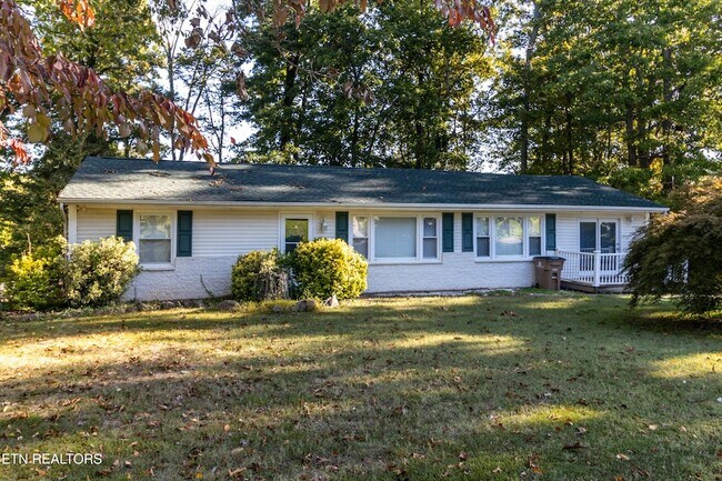 Foto del edificio - 5707 Scenic Ridge Rd