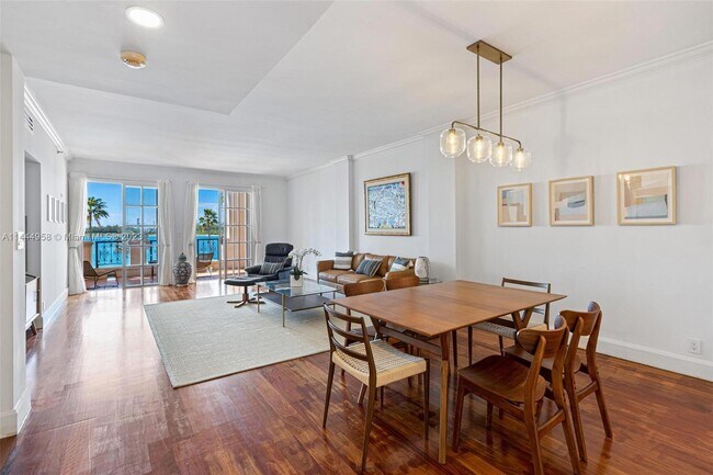Building Photo - 2132 Fisher Island Dr