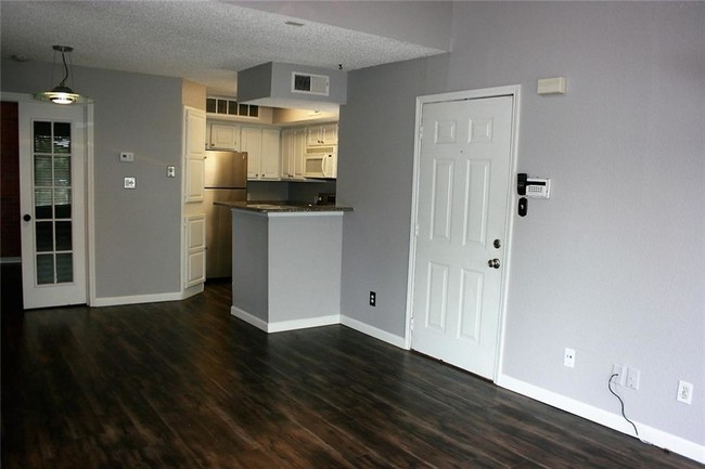 Building Photo - 1712 Baird Farm Cir