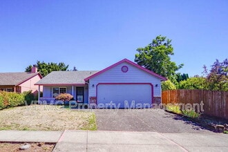 Building Photo - 3107 NE 148th Ave