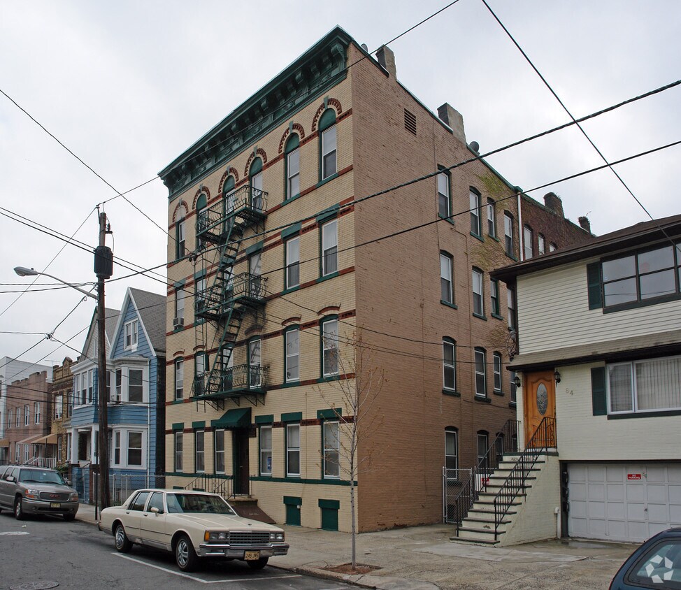 Primary Photo - The Tanksley Building
