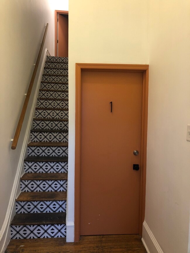 Appartment Door - 3702 Spring Garden St