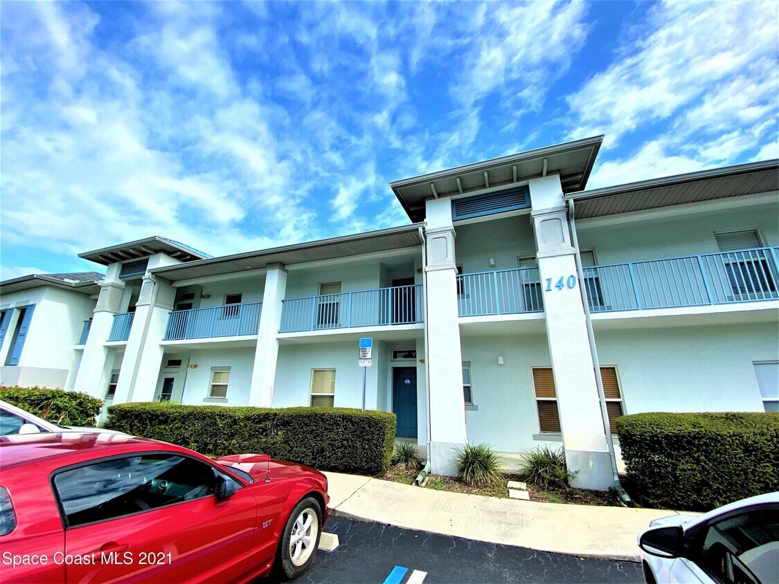Primary Photo - 140 Portside Ave