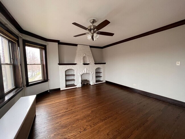 Foto del edificio - 1526 W 89th St