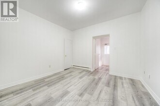 Building Photo - 223-223 Jameson Ave