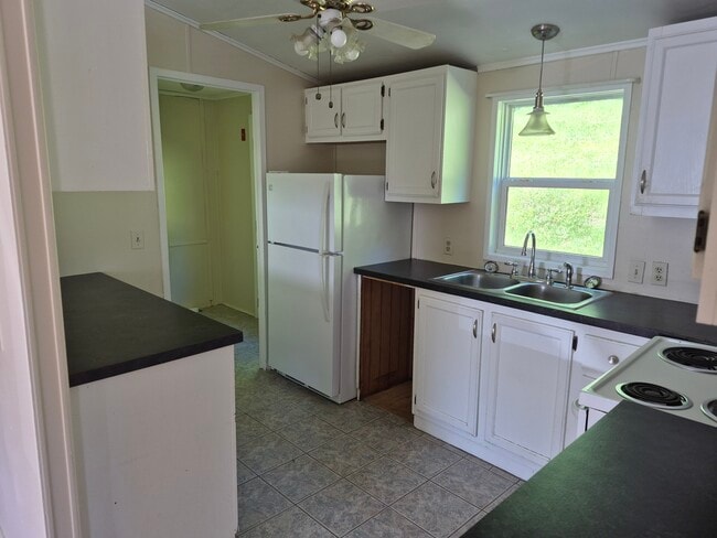 Dishwasher is getting installed! - 74 Pink Row