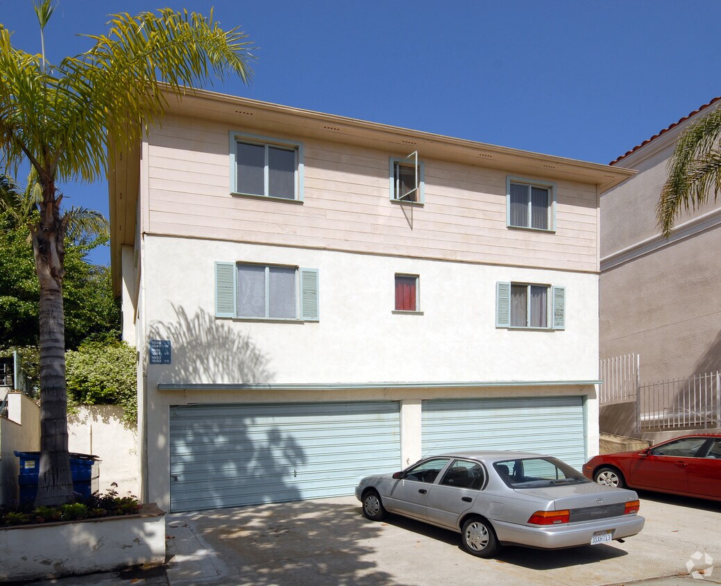 Primary Photo - 1549 S Beverly Dr