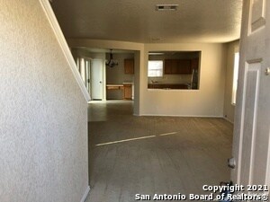 Building Photo - 6534 Benwood Crest