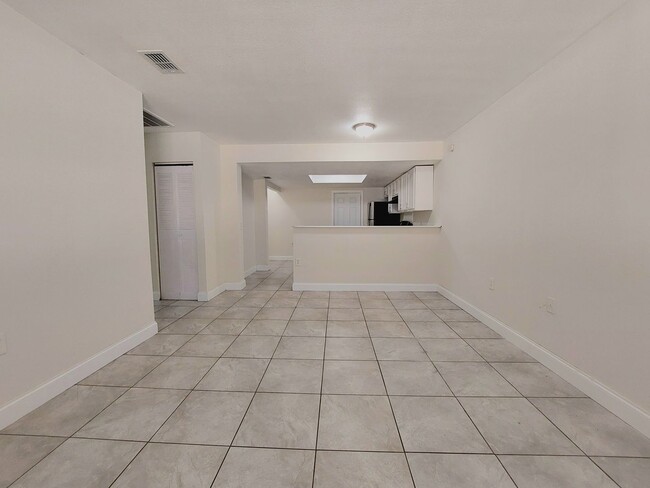 Foto del edificio - *First Month's Rent FREE!* Beautiful 2 Bed...