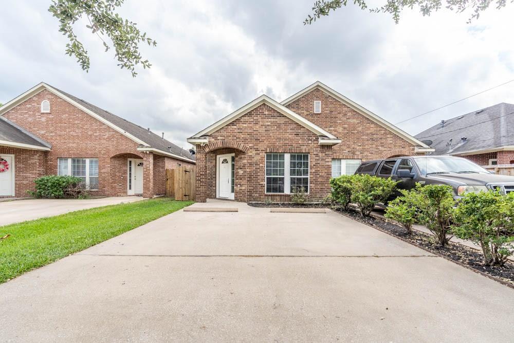 1122 Ryon St Unit B, Houston, TX 77009 Apartment for Rent in Houston