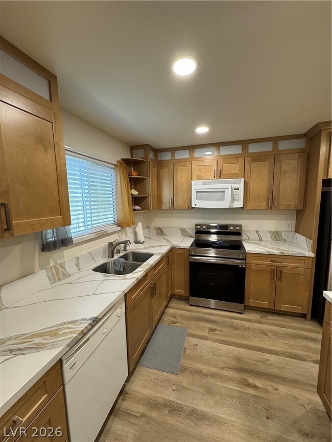 Building Photo - 4470 Rich Dr