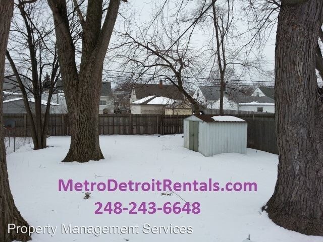 Foto del edificio - 3 br, 1 bath House - 4226 Cadillac**