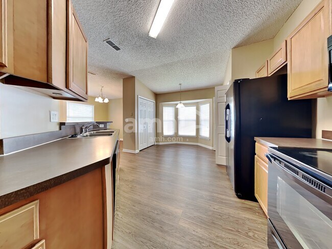 Foto del edificio - 7295 US Open Blvd