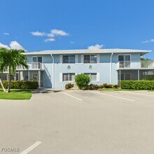 Building Photo - 232 Palm Dr