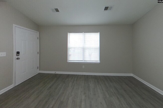 Foto del edificio - 1310 May Oak Cir
