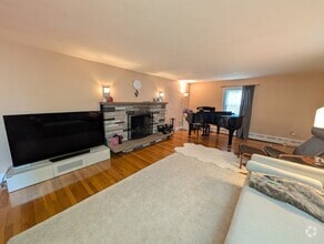 Building Photo - 276 Linwood Ave