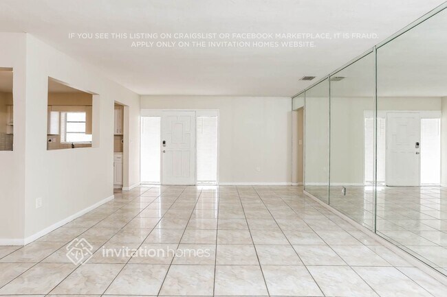 Foto del edificio - 1270 NW 196th St