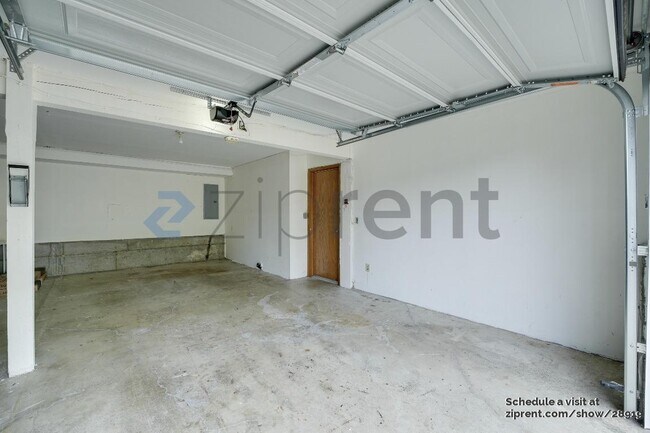 Foto del edificio - 32922 33rd Ave SW