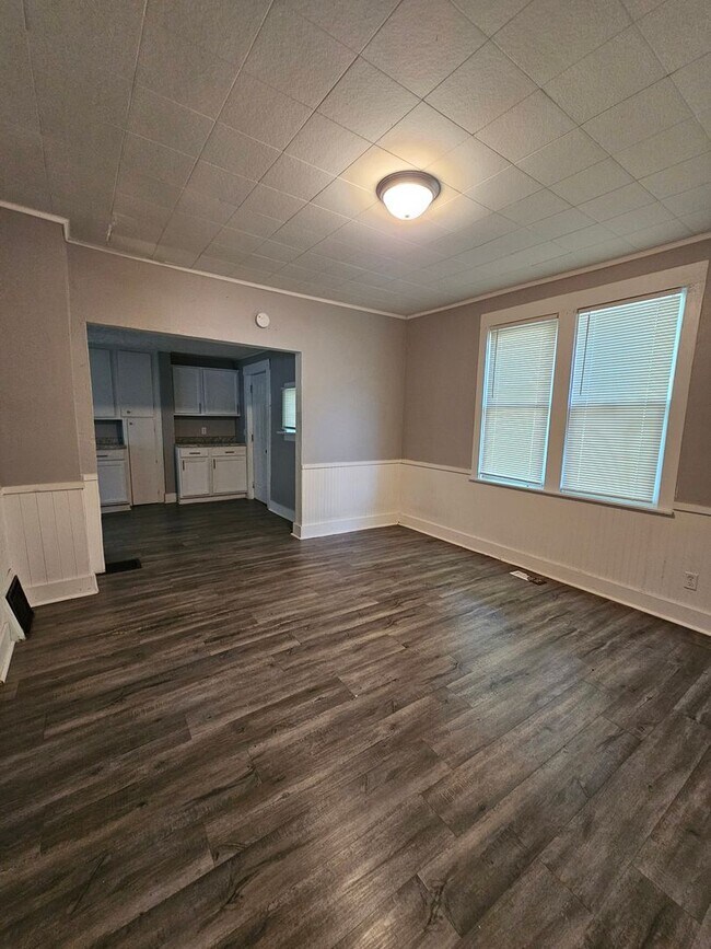 Foto del edificio - 2404 McKinley Ave