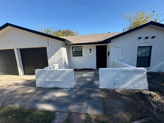 Foto del edificio - 3005 Farrell Ln