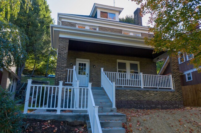 Photo - Renovated 3 Bed 1 Bath House for Rent