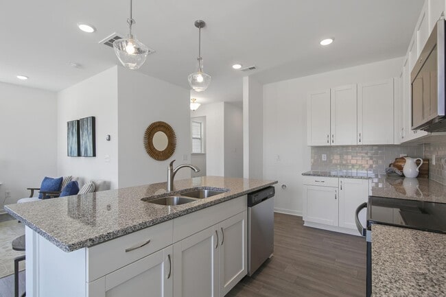 Foto del edificio - 103 Roebuck Ln