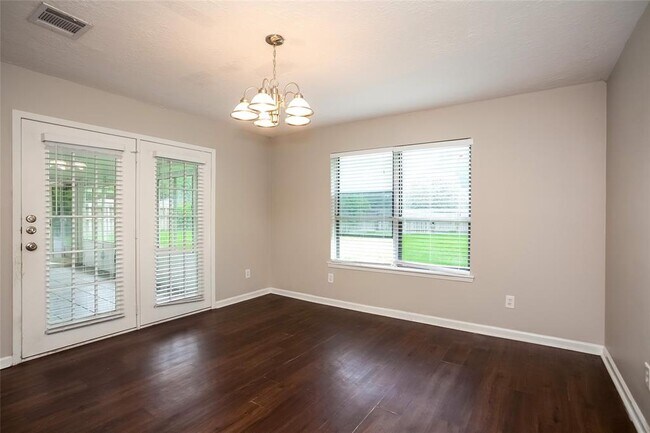 Foto del edificio - 9715 Dover Hill Rd