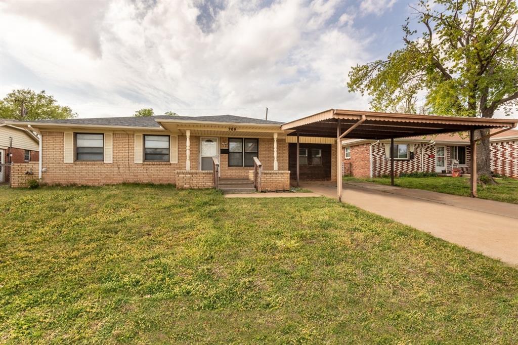 Foto principal - 709 NE 79th Pl