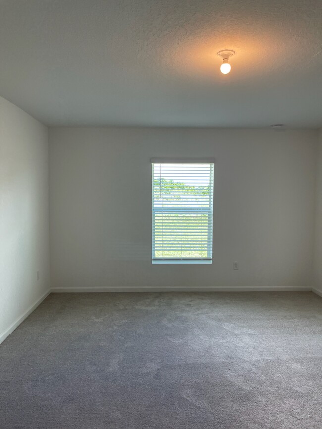 Building Photo - 793 Worlington Ln